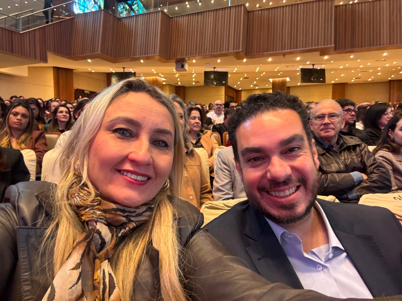 Milene Zerek com apoiadores da campanha — foto 6